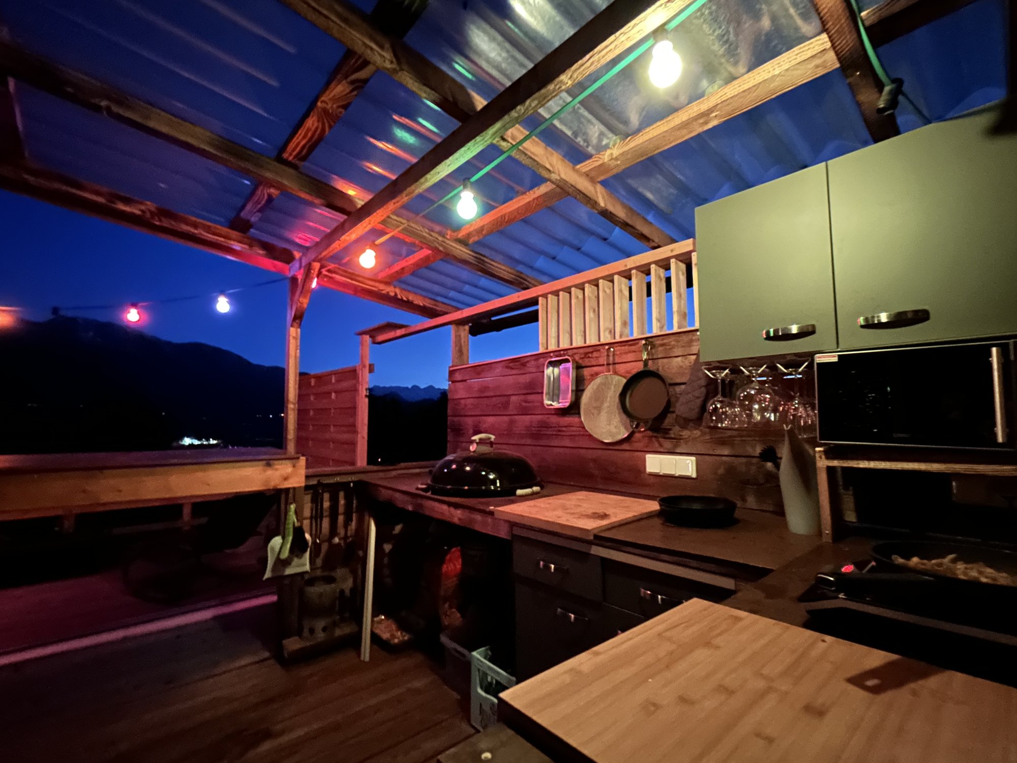 Feuerstelle bei Nacht